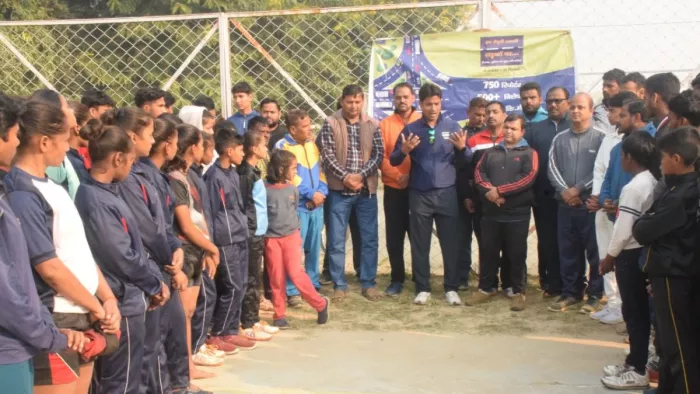 पूर्व अंतरराष्ट्रीय हाकी प्लेयर अनवर व रणजी खिलाड़ी आदित्य बोले, हर जिंदगी है अनमोल