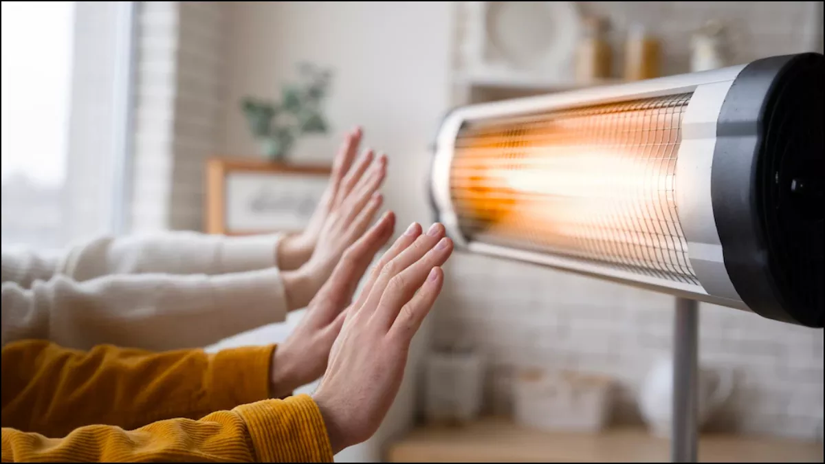 Heater Side Effects: सर्दियों में हीटर का इस्तेमाल हो सकता है हानिकारक, इन बातों को ध्यान में रख करें उपयोग