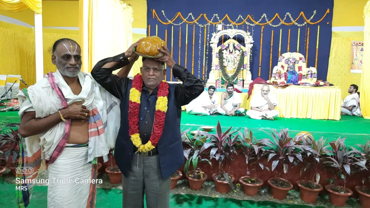 Jamshedpur News : 20 और 21 हजार में बिके भगवान बालाजी के दो लड्डू