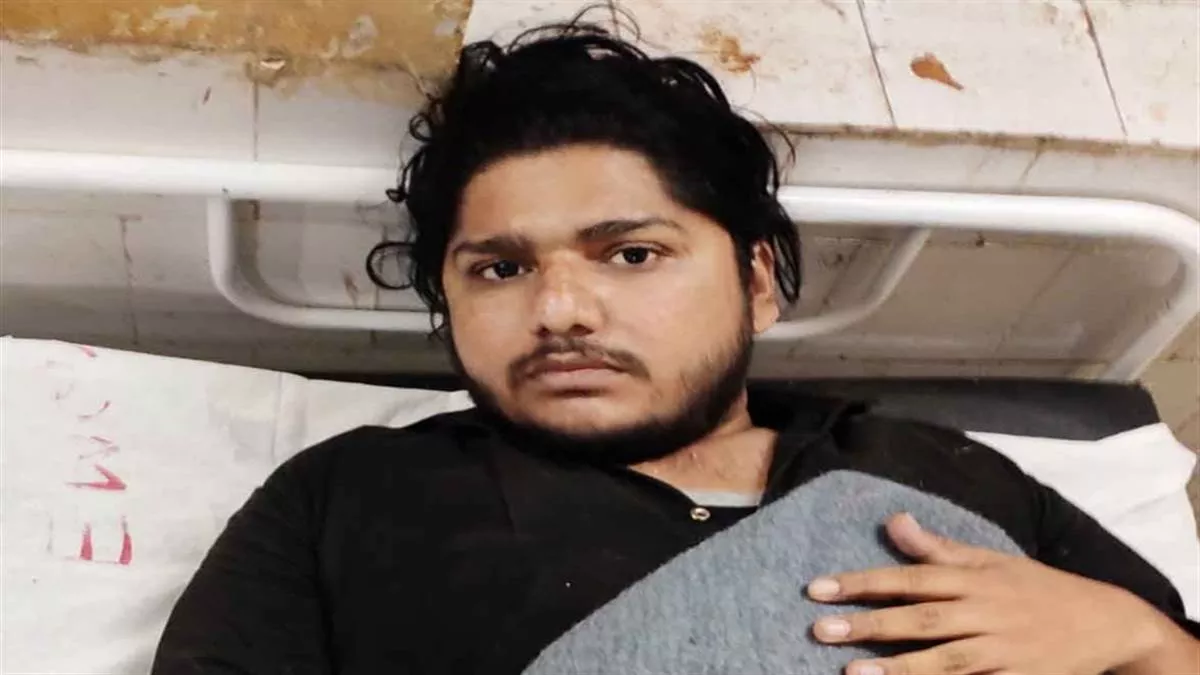 Ratlam Crime: 26 वर्षीय गायक सरफराज खान की जांघों पर तीन बार चाकू से हमला