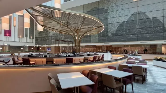 Airport lounge एक्सेस के लिए ये Credit Card हैं बेस्ट