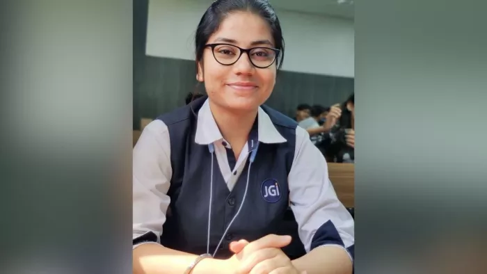 23 लाख का पैकेज पाने वाली बीबीए की छात्रा रविंदर कौर ।