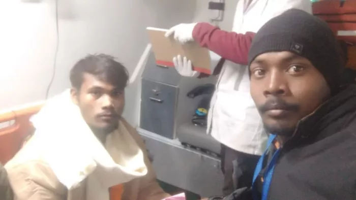 टनल से सुरक्षित निकले झारखंड के 15 मजदूर, मेडिकल जांच के बाद किए जाएंगे एयरलिफ्ट