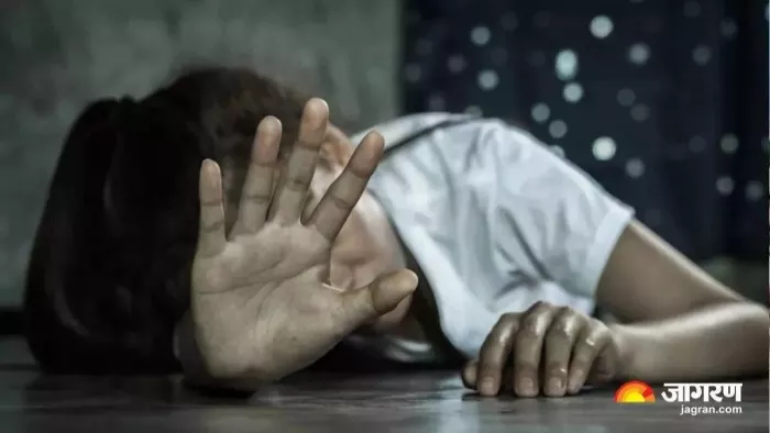 22 साल की महिला को घर छोड़ने की बजाय सुनसान जगह पर ले जाकर किया दुष्कर्म