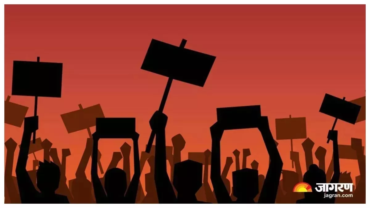 Jharkhand- सरकार की वादाखिलाफी के कारण राज्य के पारा शिक्षकों में आक्रोश, कई मांगों को लेकर कर रहे प्रदर्शन