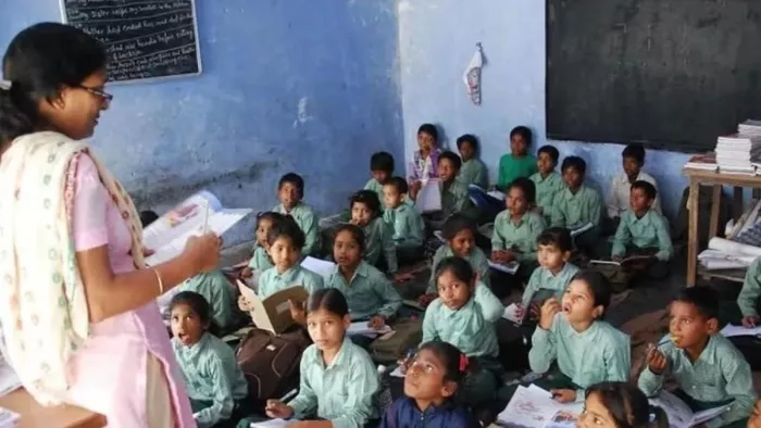 Schools Holiday Calendar 2024: बिहार शिक्षा विभाग ने हाल ही में छुट्टियों का कैलेंडर जारी किया है।