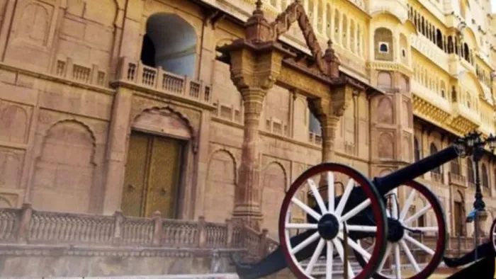 उदयपुर के बाद अब बीकानेर पूर्व राजपरिवार में भी विवाद (फोटो-सोशल मीडिया)