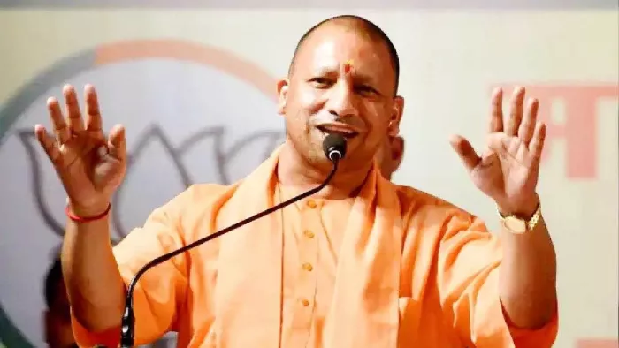 इस निर्णय के बाद अब कबाड़ की नीलामी करानी होगी।