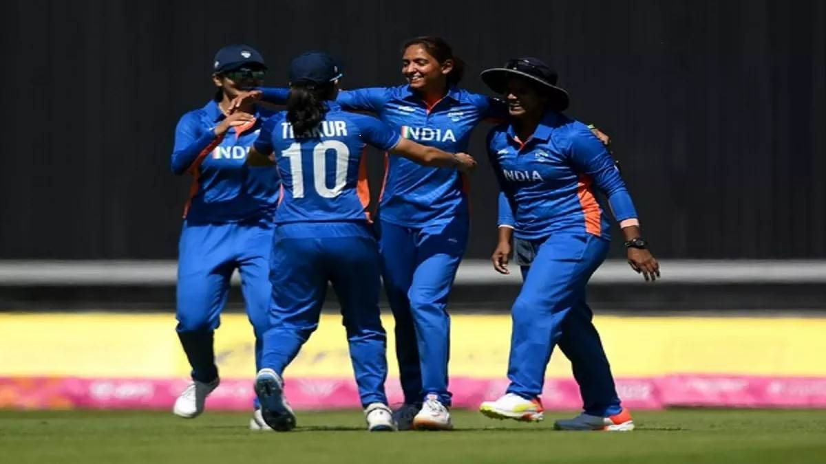 https://www.jagranimages.com/images/newimg/28122022/28_12_2022-indian_women_team_23275352.jpg