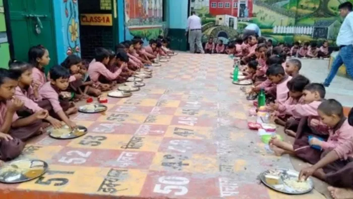 मिड डे मील वर्कर और सहायिकाओं को अब मिलेगा 5 लाख तक का मुफ्त इलाज