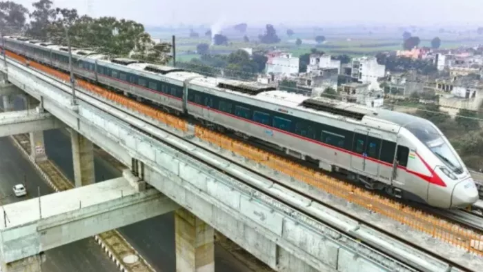 Namo Bharat Train: जून 2025 तक 82 किलोमीटर के इस कॉरिडोर का काम पूरा हो जाएगा।