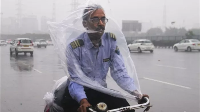 आज भी यूपी के कई जिलों में होगी बारिश। Image credit- PTI
