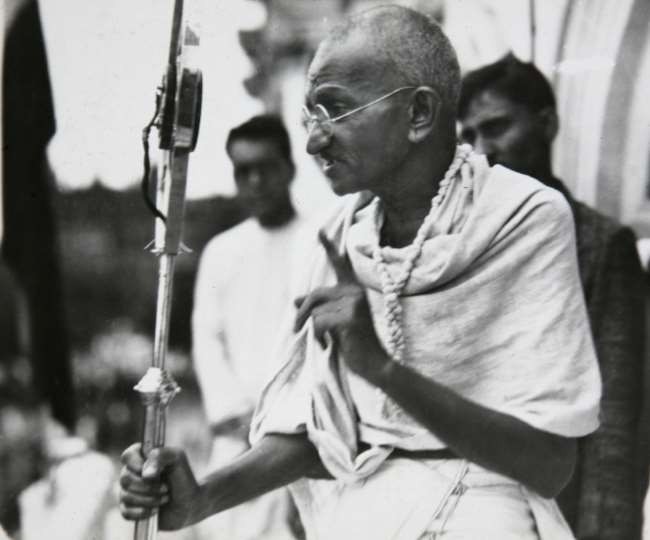 Mahatma Gandhi biography: सत्य, अहिंसा का पाठ पढ़ाने वाले गांधी जी की प्रेरणादायक जीवनी