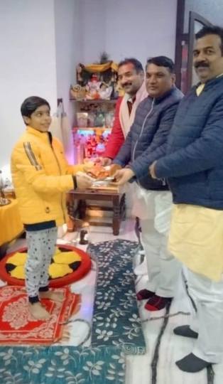 चौथी के छात्र ने राम मंदिर निर्माण को दान की गुल्लक