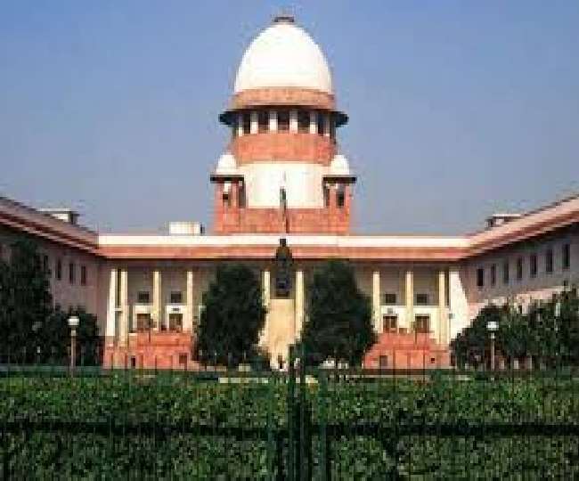 सुप्रीम कोर्ट ने माना- शीर्ष अदालत की बढ़ रहीं आलोचनाएं, हर दिन शामिल हो रहे लोग