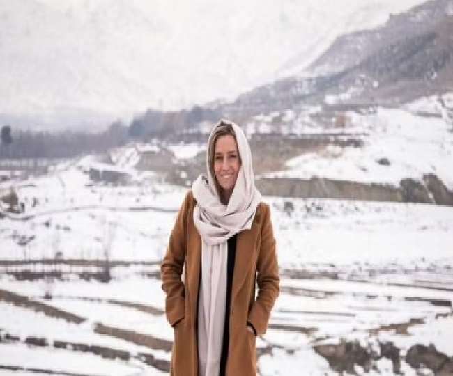 https://www.jagranimages.com/images/newimg/29012022/29_01_2022-woman_22421800_1744559.jpg