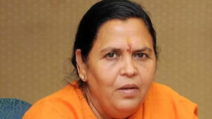नई शराब नीति की मांग को लेकर उमा भारती ने मंदिर में डाला डेरा (फाइल फोटो)