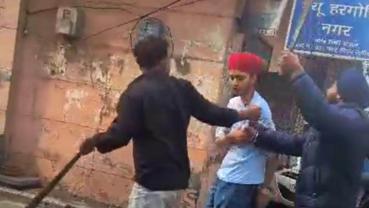 first argued over the phone then chased and beat him in the middle of the road also attacked with swords