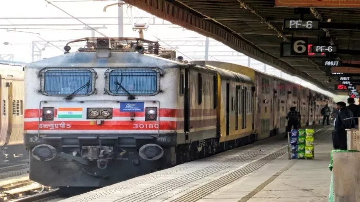 पुरी से अयोध्या के बीच एक्सप्रेस ट्रेन चलाने की मांग।