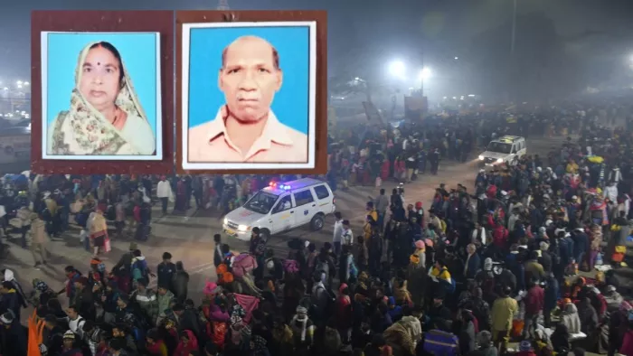 महाकुंभ में भगदड़ में गोरखपुर के दो लोगों की मौत हो गई। (तस्वीर जागरण)