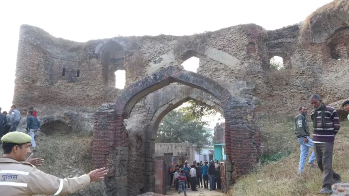 संभल के फिरोजपुर में स्थित किला। जागरण आर्काइव