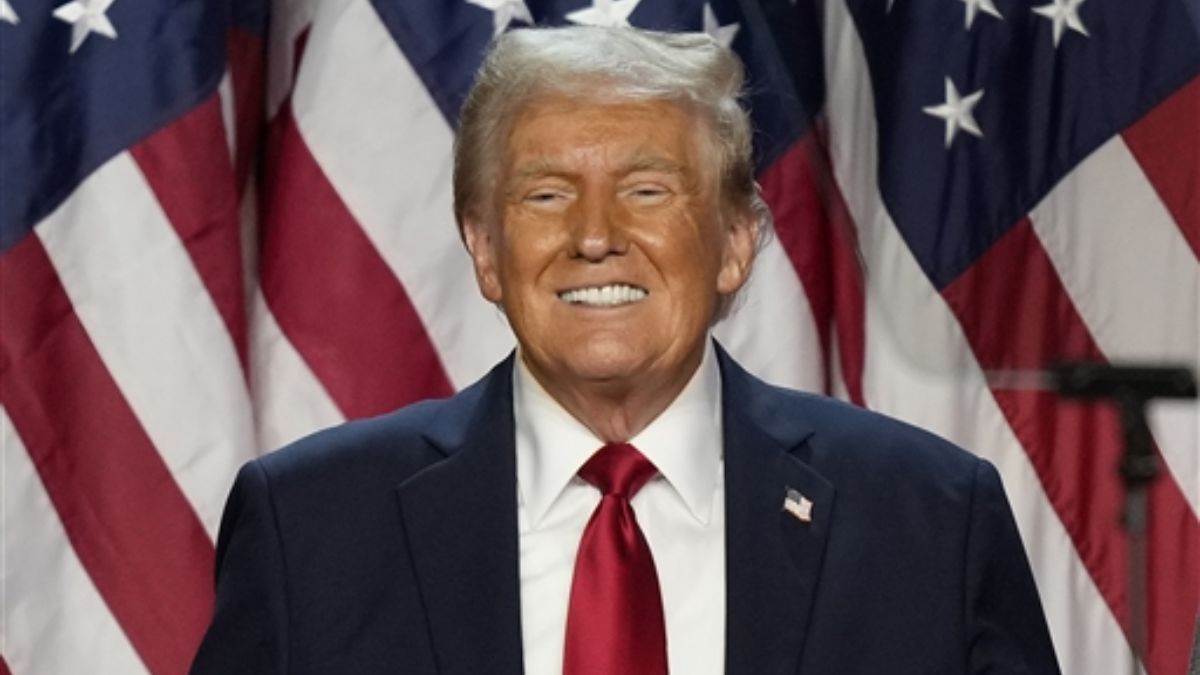 https://www.jagranimages.com/images/newimg/29012025/29_01_2025-trump_offer_federal_worker_23875341.jpg