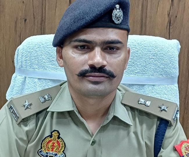 संभल SP कृष्ण कुमार बिश्नोई ने किया बड़ा फेरबदल, सत्यव्रत चौकी के ...