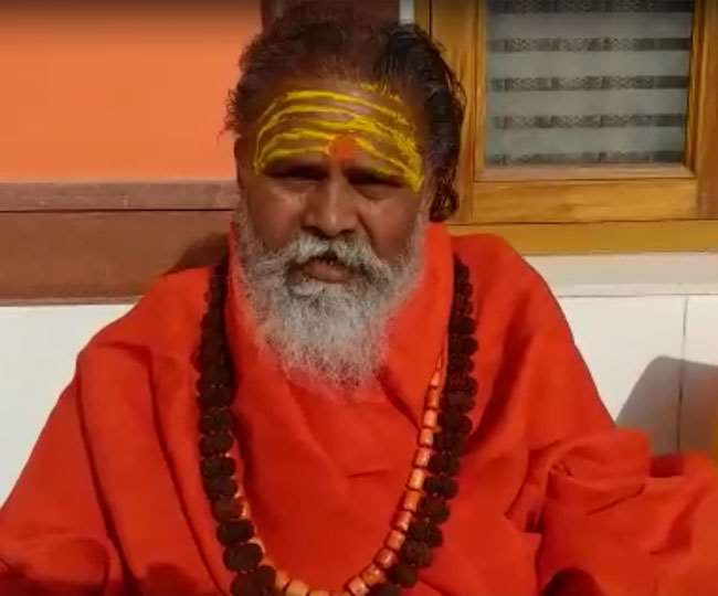 Shri Mahant Narendra Giri told People involved in Delhi riots are terrorists