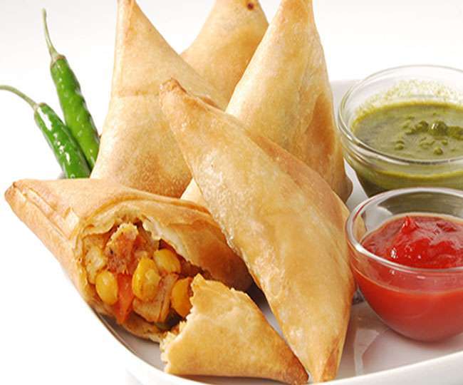 Call The Helpline Number Sought Samosa With Chatni Lessons Taught By Police