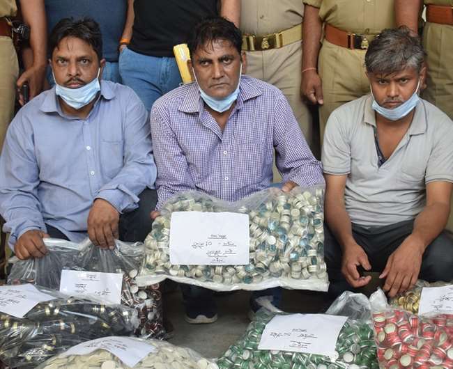 https://www.jagranimages.com/images/newimg/29032022/29_03_2022-kanpur_police_good_work_22580818.jpg