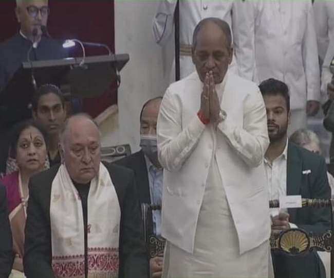 bjp mp rajveer singh became emotional during padma vibhushan award given to kalyan singh posthumously