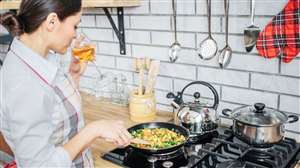 4 Burner Gas Stove In India Image: Cover