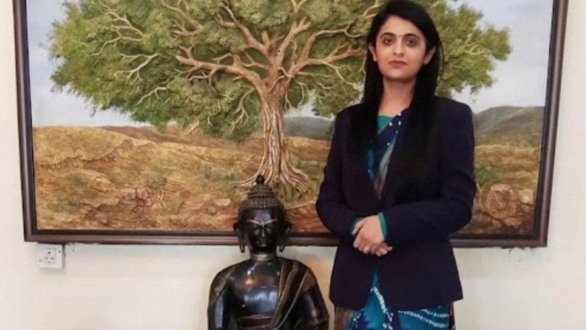 https://www.jagranimages.com/images/newimg/29032023/29_03_2023-ifs_arushi_mishra_23370334.jpg