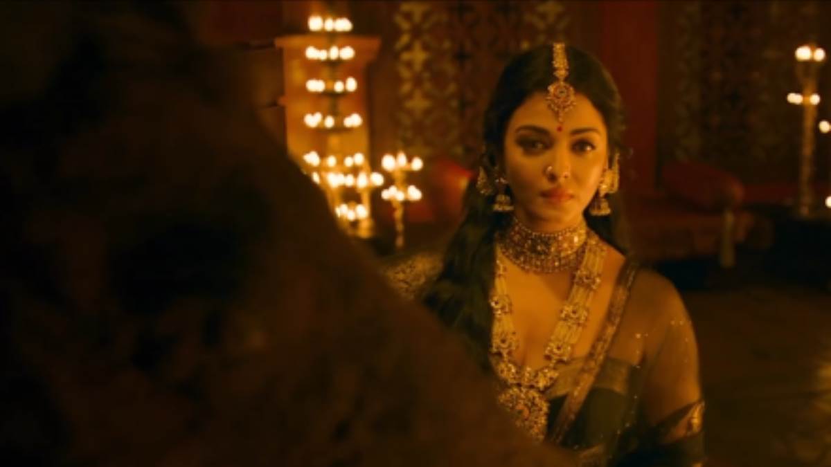 https://www.jagranimages.com/images/newimg/29032023/29_03_2023-ponniyin_selvan_2_23369888.jpg