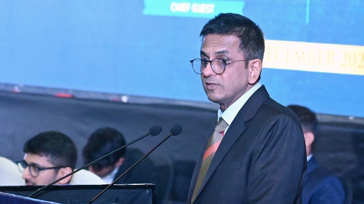 https://www.jagranimages.com/images/newimg/29032024/29_03_2024-cji_dy_chandrachud_23684879.jpg
