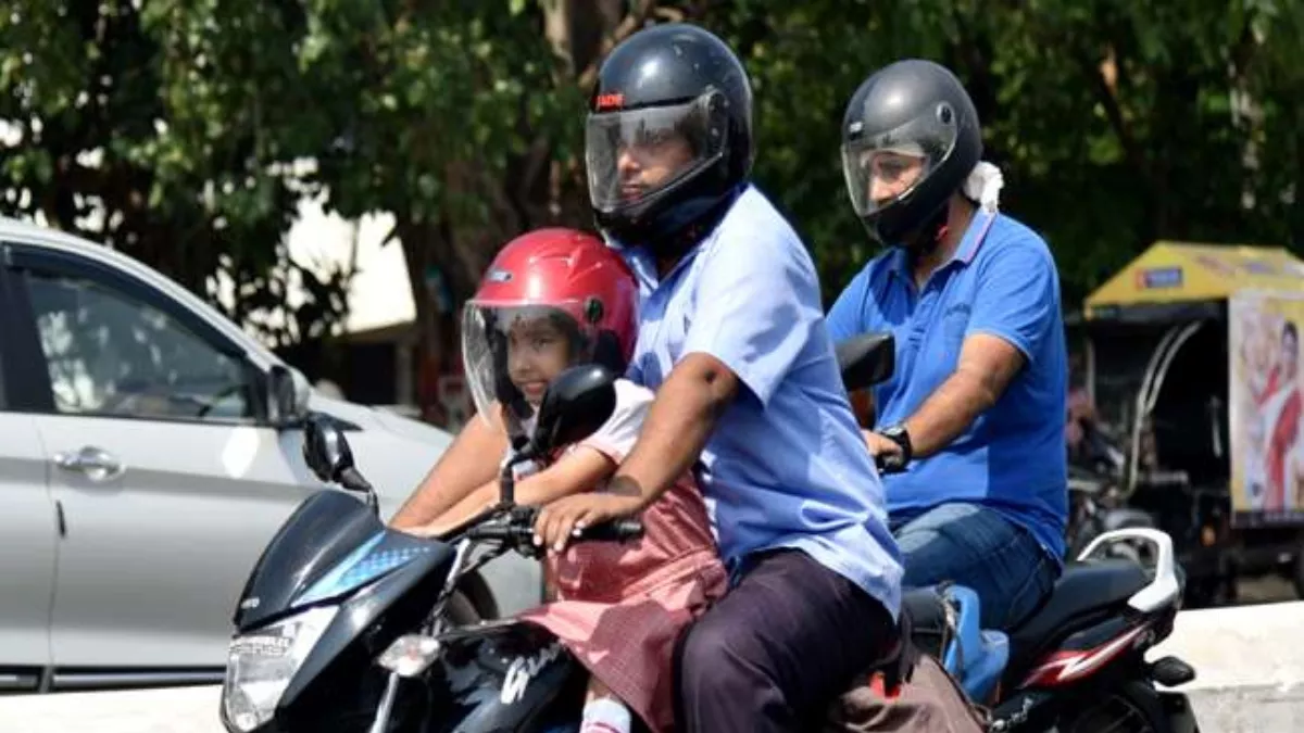 Bihar News: चार साल से कम है बच्चे की उम्र... तो 40 से ज्यादा स्पीड में नहीं चला सकते बाइक, इन नियमों का भी करना होगा पालन