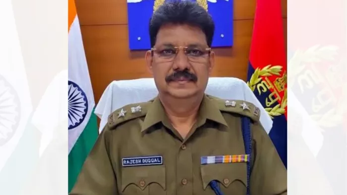 चुनाव आयोग की सलाह पर संयुक्त पुलिस आयुक्त को हटाया। जागरण