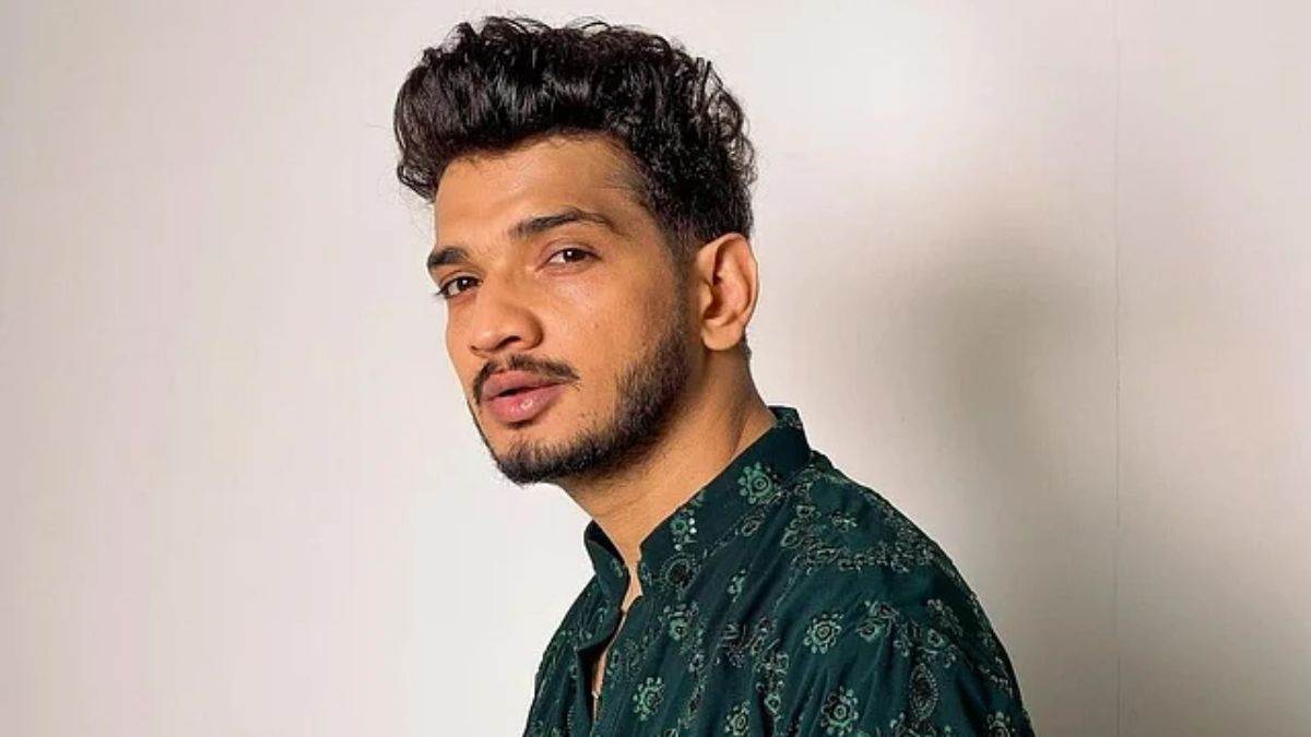 https://www.jagranimages.com/images/newimg/29032025/29_03_2025-munawar_faruqui_2_23908084.jpg