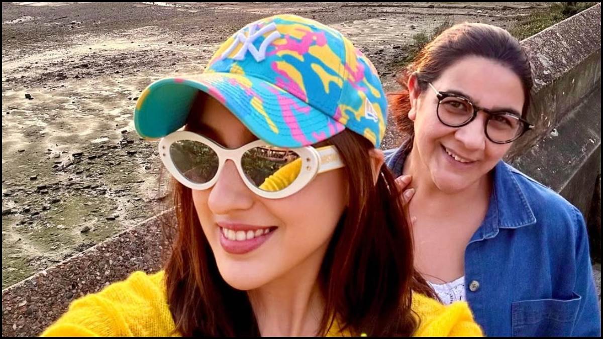 https://www.jagranimages.com/images/newimg/29032025/29_03_2025-sara_ali_khan_net_worth_23908041.jpg