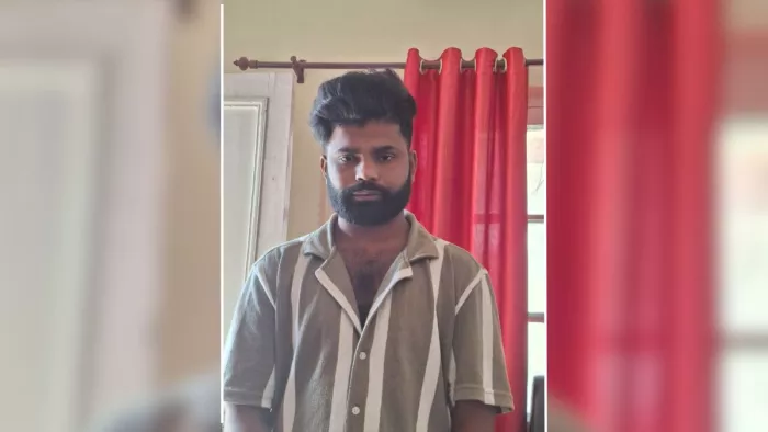 तनिष्क शोरूम लूटकांड में पकड़ा गया आरोपित सूरज मंडल। (जागरण)