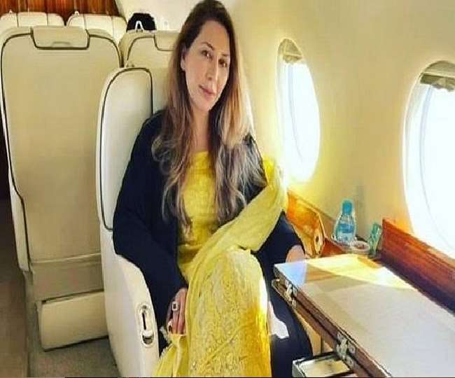 https://www.jagranimages.com/images/newimg/29042022/29_04_2022-farah_khan_22670718_19919910.jpg