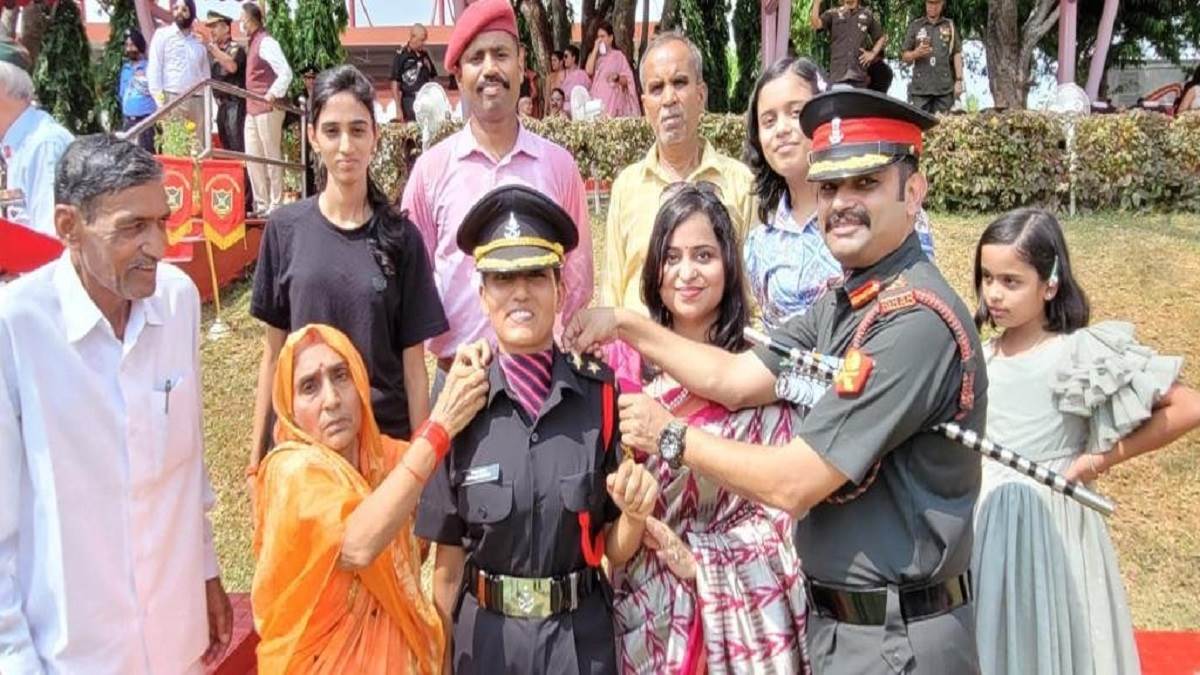 galwan valley clash hero late naik deepak singh wife rekha singh got commissioned into indian army