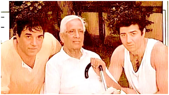 माता-पिता को लेकर धर्मेंद्र के दिल में उठी टीस, (X Image)