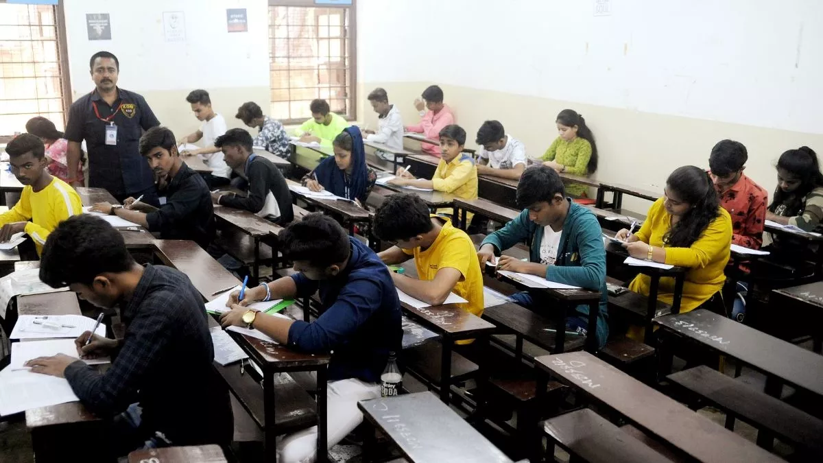 NEET UG Exam 2024: 5 मई को होगी नीट की परीक्षा, यहां बनाए गए सेंटर; एक क्लिक में पढ़ें सबकुछ