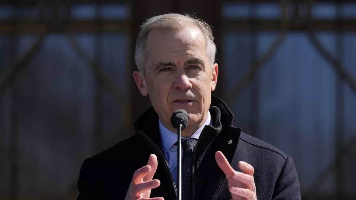 https://www.jagranimages.com/images/newimg/29042025/29_04_2025-canada_pm_mark_carney_23927568.jpg