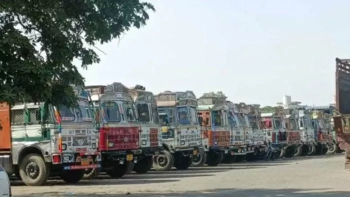 भारत-पाक बार्डर से अफगान ट्रेड बंद (फोटो- जागरण)