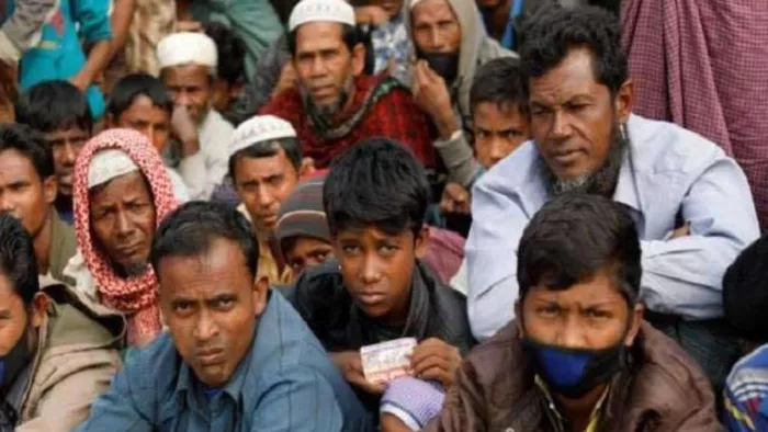 रेलवे यार्ड में सफाई के लिए रोहिंग्याओं की तैनाती घातक सिद्ध हो सकती हैं: राजीव चाढ़क