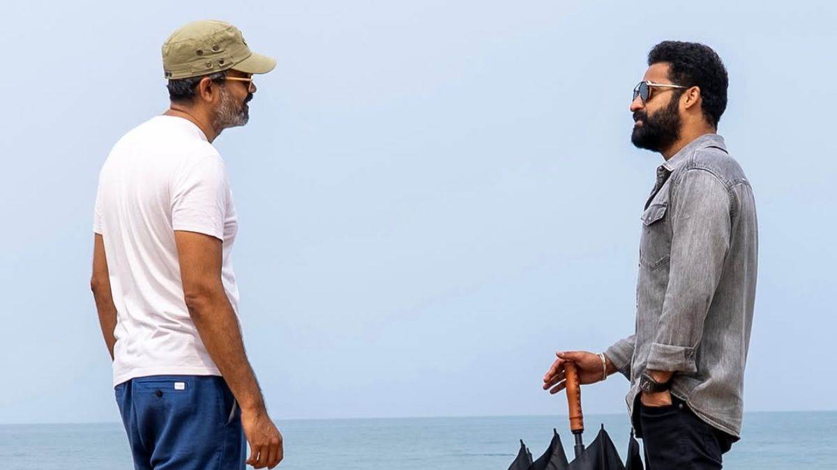 https://www.jagranimages.com/images/newimg/29042025/29_04_2025-ntrneel_release_date_23927834.jpg