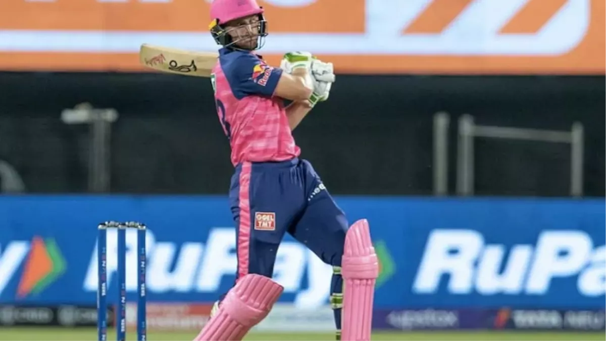 Jos Buttler IPL 2022 : IPL 2022 के 'रन किंग' रहे जोस बटलर, लगाए सबसे ज्यादा छक्के, चौके, शतक व बनाए सबसे ज्यादा रन