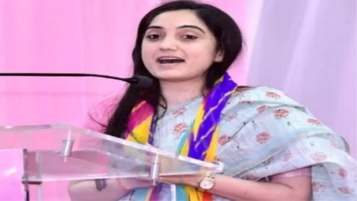 Nupur Sharma News: दिल्ली की भाजपा नेता नूपुर शर्मा की पाकिस्तान में भी चर्चा, अब मुंबई पुलिस ने दर्ज की FIR; जानिये- पूरा मामला